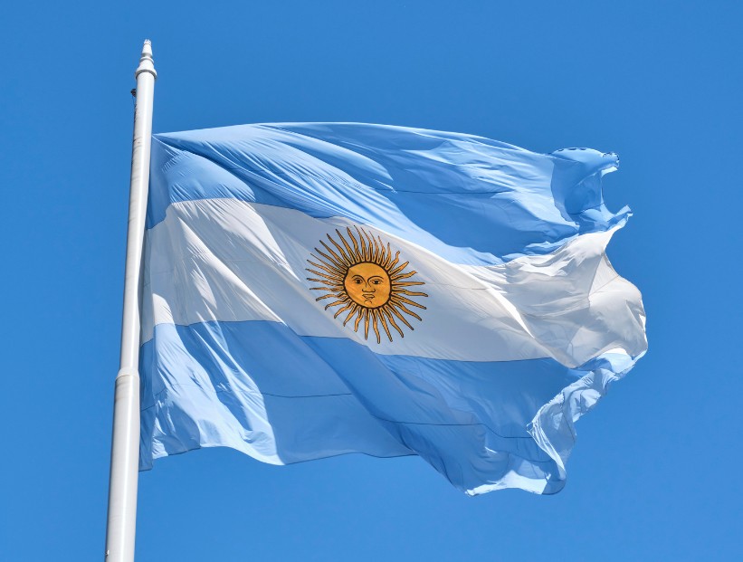 Primera vez que se izó la bandera argentina