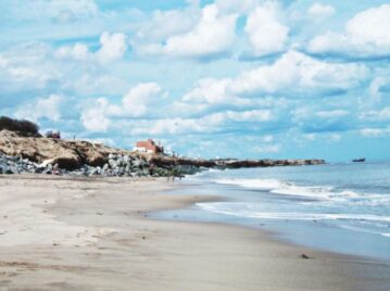 playa de quequén origen e historia