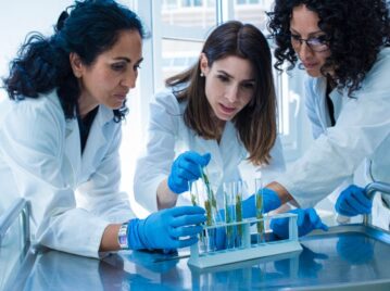 11 de febrero: Día Internacional de la Mujer y la Niña en la Ciencia