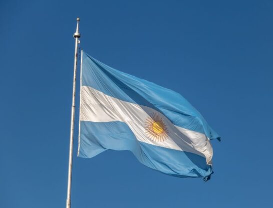 ¿Sabías que Argentina tiene tres nombres oficiales según la Constitución Nacional?