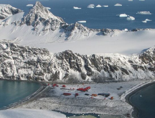 Orcadas: ¿sabías que la base antártica más antigua aún en funcionamiento es argentina?