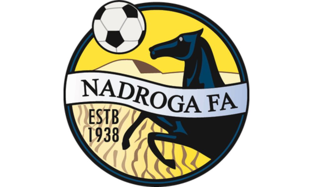 Escudo del equipo de fútbol Nadroga FA.