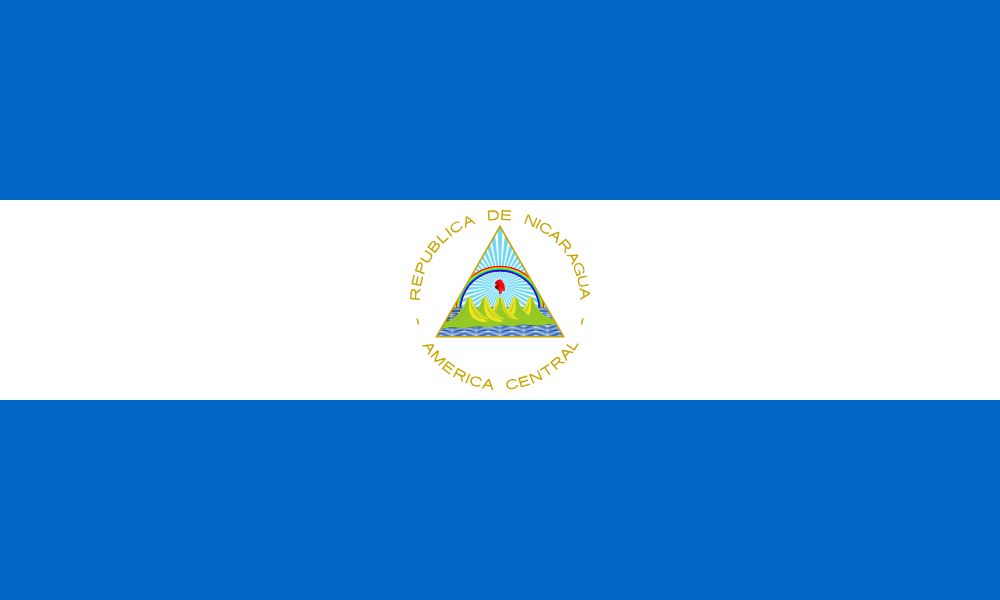 Bandera de Nicaragua con el color violeta.