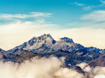 montaña más alta de venezuela pico bolívar