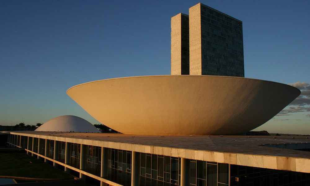 Cúpulas del Palacio del Congreso Nacional de Brasilia.