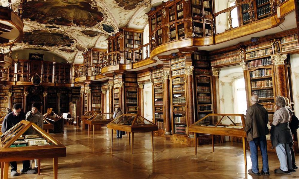 Por su belleza, esta abadía tiene una de las bibliotecas medievales más famosas del mundo.