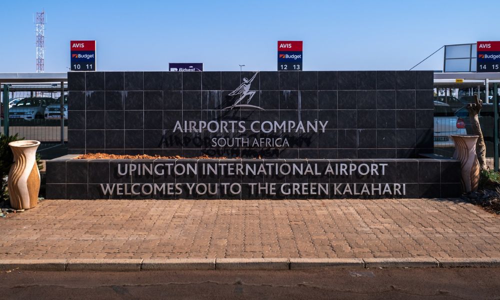 Ingreso al Aeropuerto Internacional de Upington.