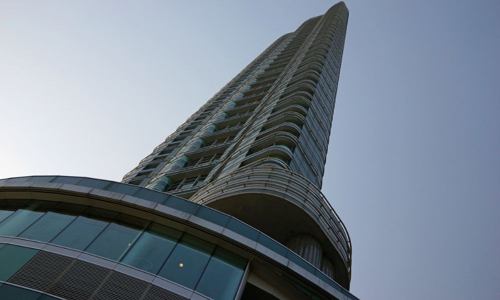 Aspecto del segundo edificio más esbelto del mundo.