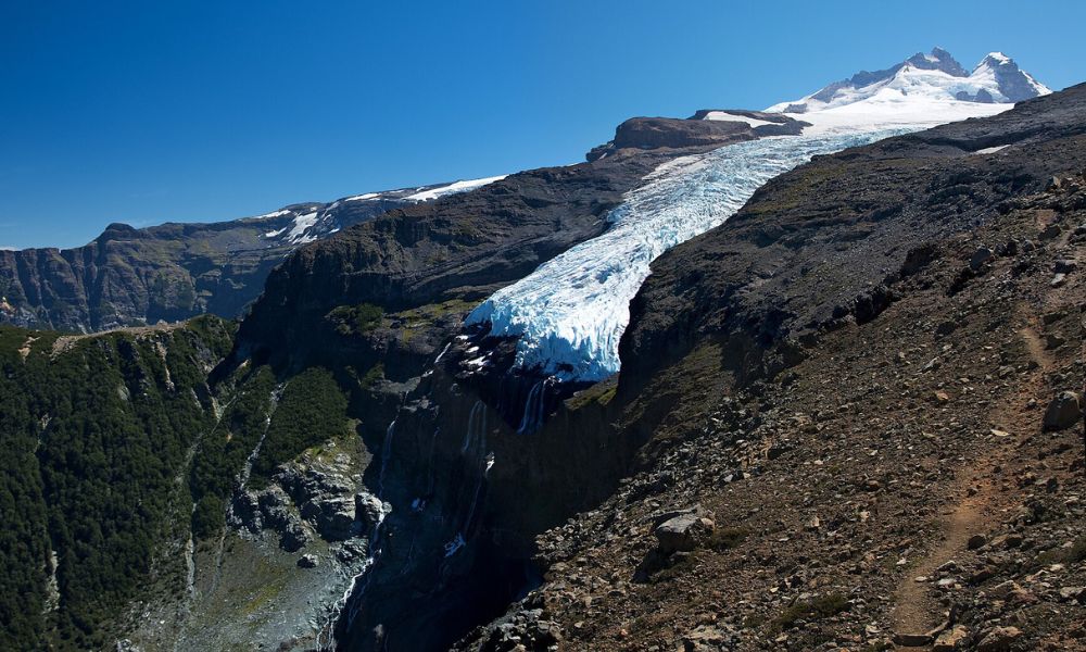 Vistas al Glaciar Castaño Overo.