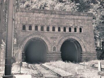 tunel-ferroviario