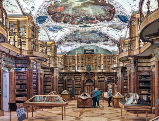 Abadía de San Gall: el edificio de Suiza que esconde una de las bibliotecas medievales más sorprendentes del mundo
