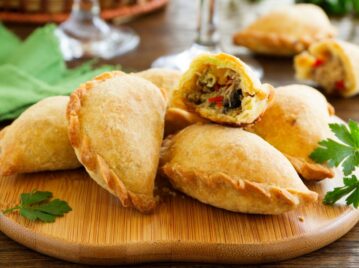 Día de la Empanada Efemérides 8 de abril