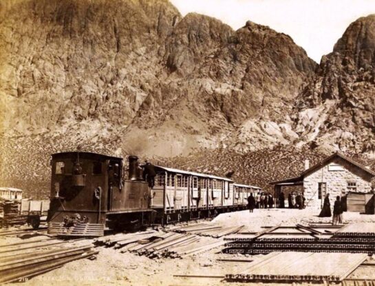 Ferrocarril trasandino: la historia del impresionante tren que unía Argentina con Chile por la Cordillera de los Andes y dejó de funcionar en 1984