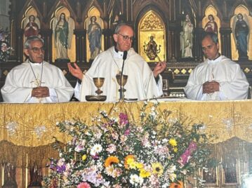 La foto del día que el Papa León XIV visitó Buenos Aires y dio misa junto al Papa Francisco