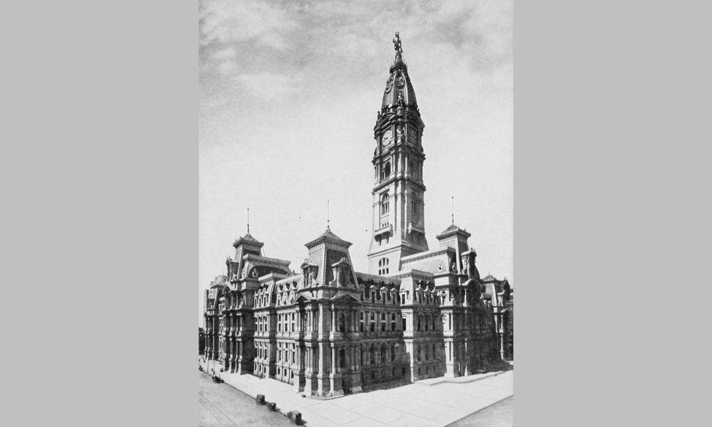 Foto antigua del Ayuntamiento de Filadelfia.