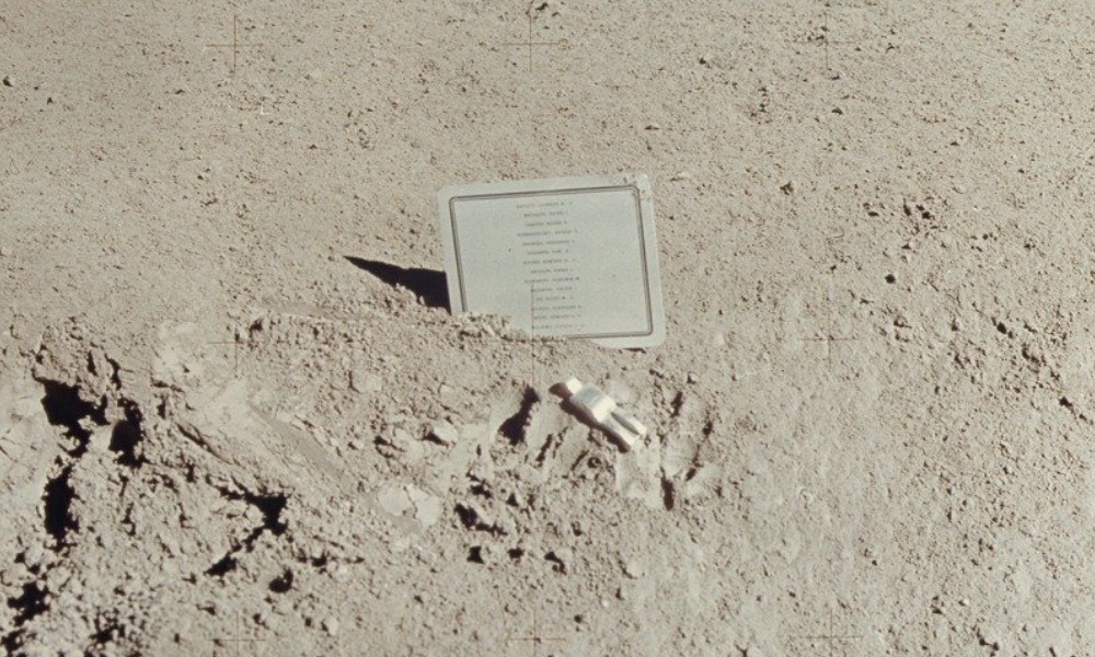 Estatua en la Luna Misión Apolo