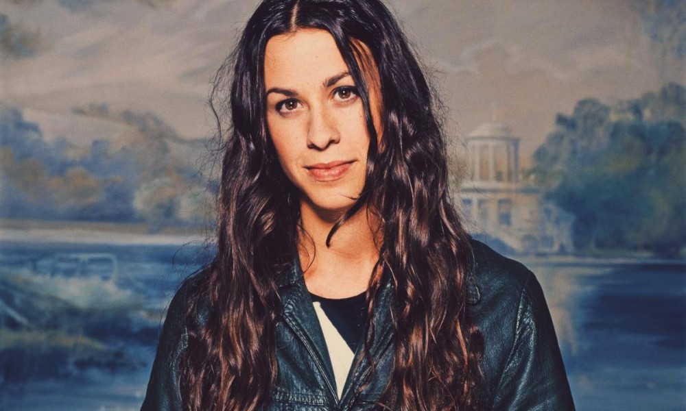 nacimientos famosos Alanis Morissette