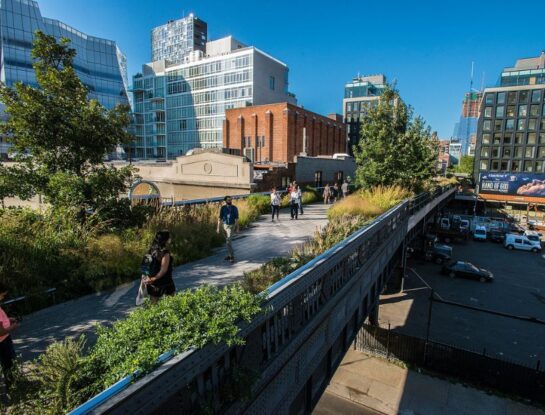 High Line: ¿cuál es la historia de este paseo peatonal elevado de Nueva York?