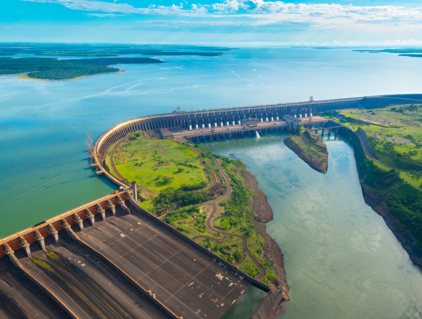 represas hidroeléctricas Sudamérica