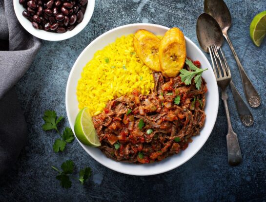 Ropa vieja, un símbolo de la gastronomía cubana