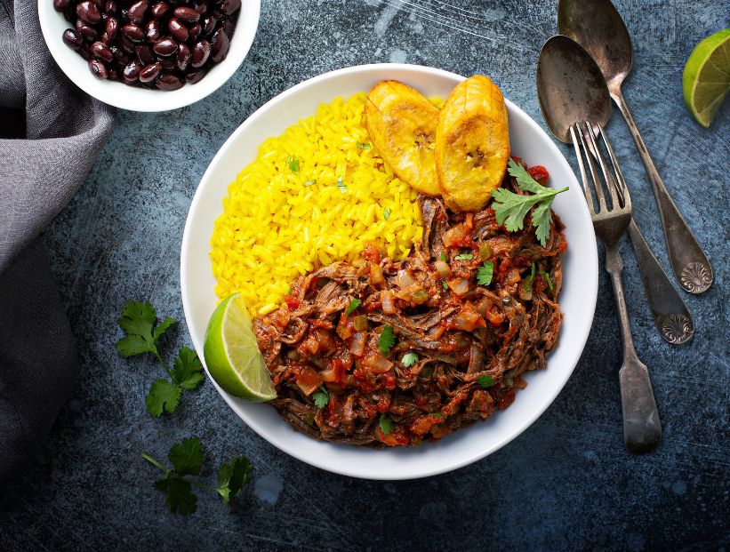 Ropa vieja, comida típica cubana