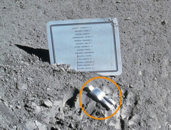 ¿Sabías que hay una escultura en la Luna desde 1971?