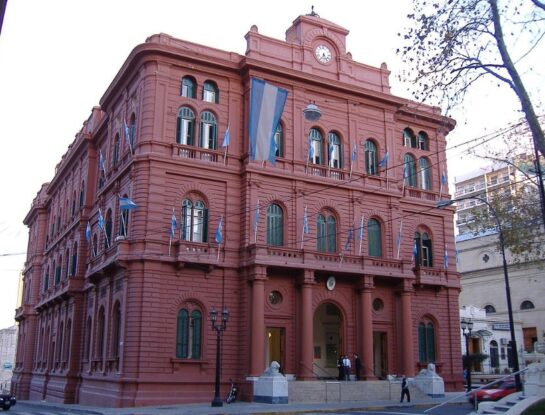Palacio de los Leones: ¿cuál es la historia de este emblemático edificio de Rosario? 