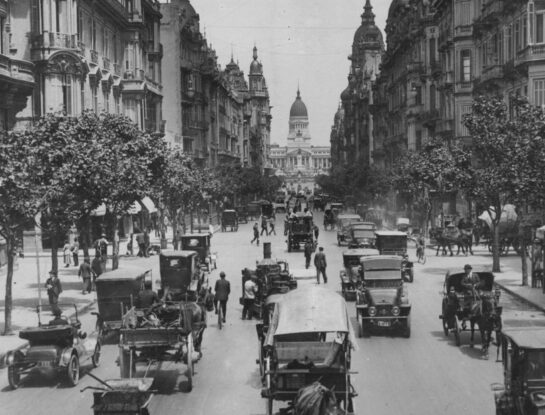 ¿Sabías que la Avenida de Mayo fue la primera de Latinoamérica?