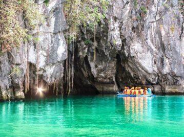 río subterráneo Puerto Princesa Filipinas