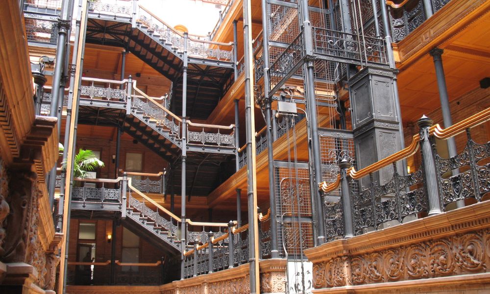 Interior del Bradbury Building.