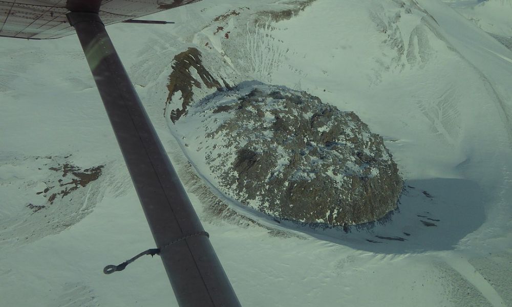 Vista aérea del volcán Novarupta.