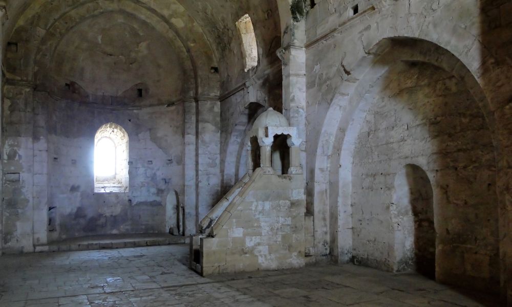Interior del Crac de los Caballeros.