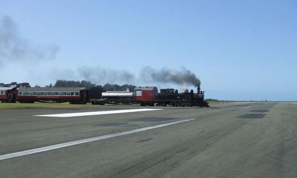 Un tren en el Gisborne Airport.