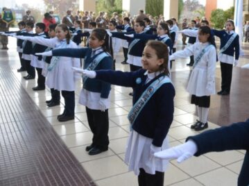 por qué la promesa a la bandera se hace en cuarto grado