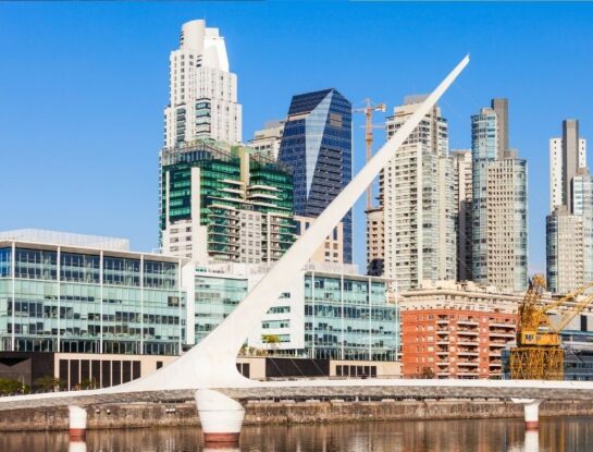 ¿Por qué el barrio de Puerto Madero se llama así?