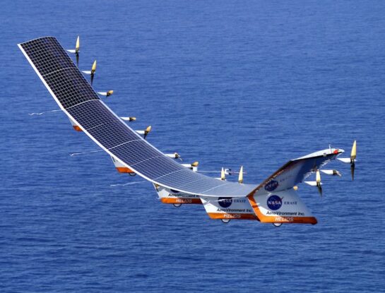 Prototipo Helios: el extraño avión solar de la NASA que se destruyó al caer en el océano Pacífico