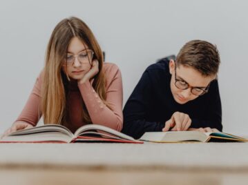 El liderazgo educativo contribuye a mejoras en la comprensión lectora
