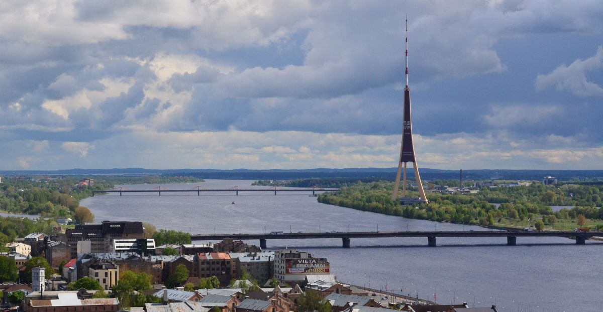 Riga: la capital de Europa que sorprende con una torre de televisión de ...