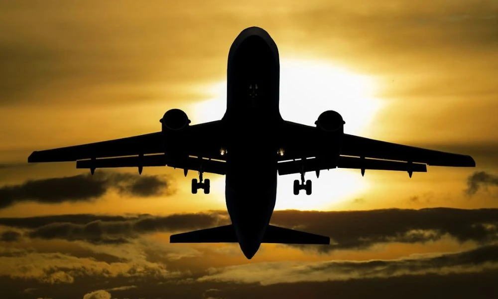 Avión del vuelo internacional más corto del mundo.