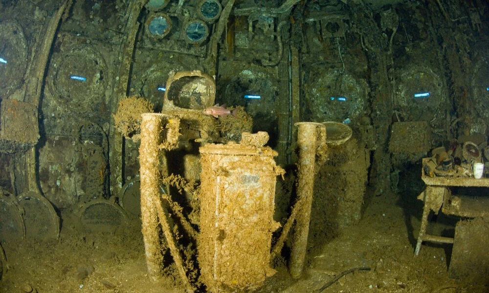 buques después de la explosión nuclear de Estados Unidos en el atolón de Bikini