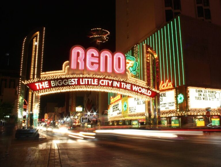 Reno, la historia de un destino turístico de Estados Unidos que se ganó ...