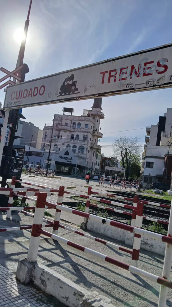 Palacio de los bichos: el enigmático edificio que se construyó para ser un regalo de casamiento, pero una tragedia hizo que quedara abandonado por décadas