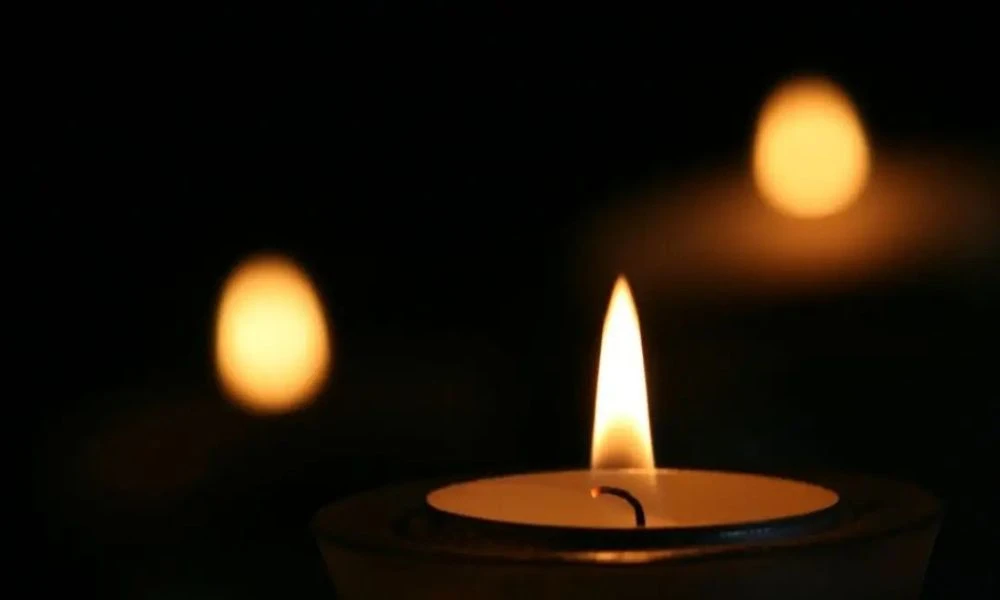 Velas, por el corte de luz de Brasil.