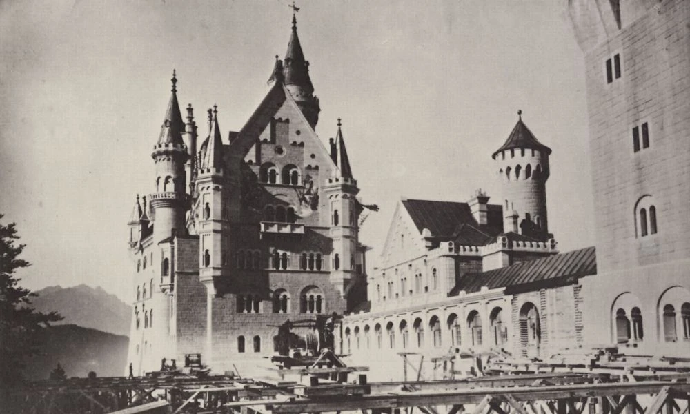 Foto antigua del Castillo de Neuschwanstein.