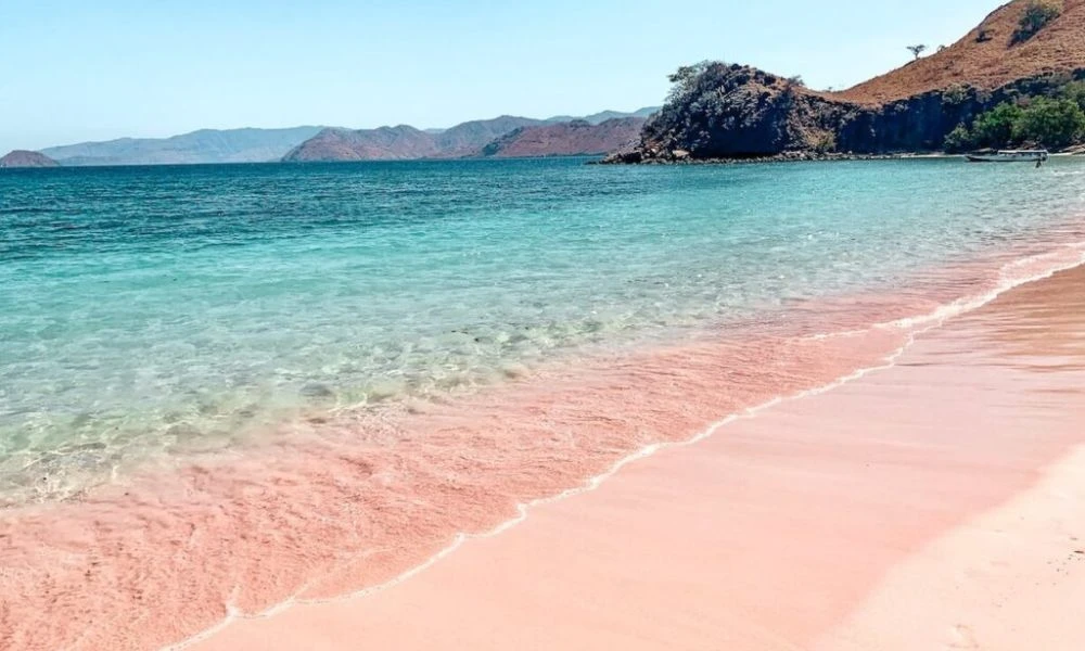 Colores de la Pink Beach.