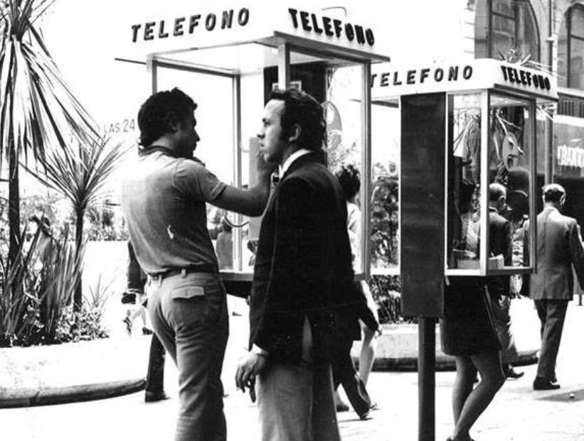 Teléfonos públicos en la Ciudad de Buenos Aires