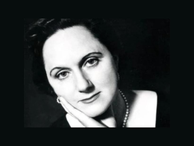 Elizabeth Taylor, escritora