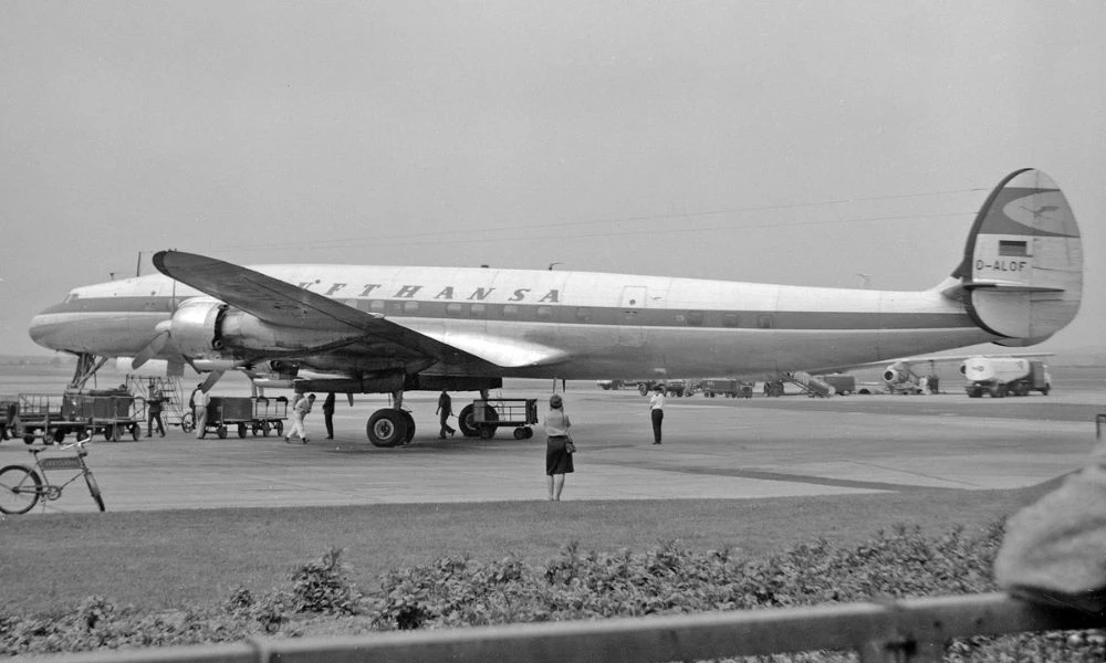 Foto antigua del Lockheed Constellation.