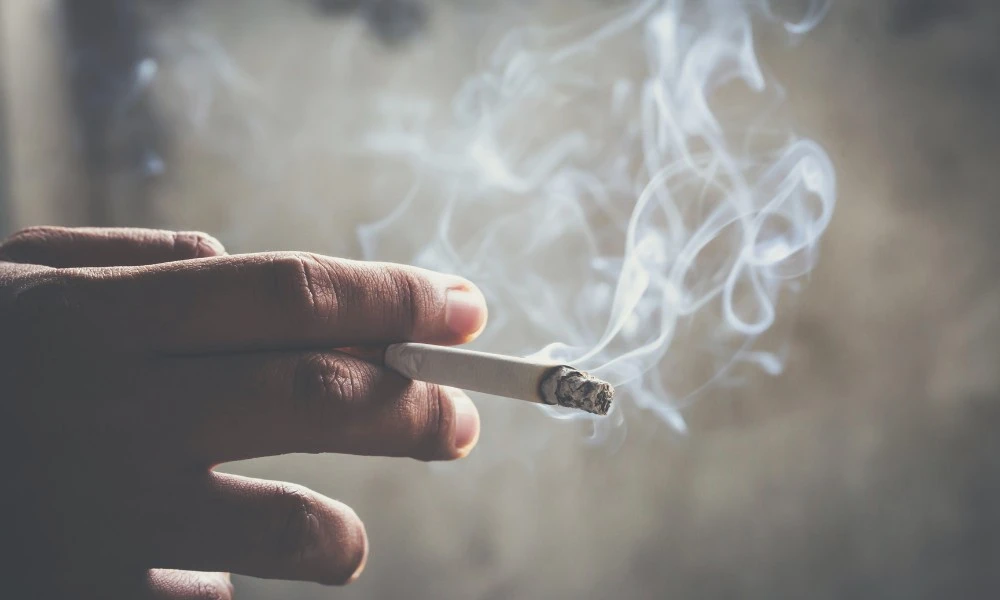 por qué el humo sube en vez de bajar