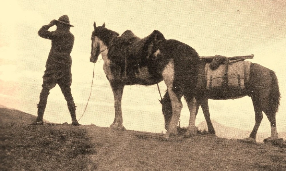 Aimé Félix Tschiffely, el escritor, profesor y aventurero suizo-argentino que viajó a caballo durante tres años para conectar Buenos Aires con Nueva York
